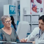 Analysegespraech mit patientin mob e1743159999128.webp